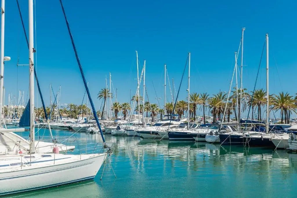 Modern And Luxury 2 Bedroom Apartment On Island In The Marina Harbour Benalmadena