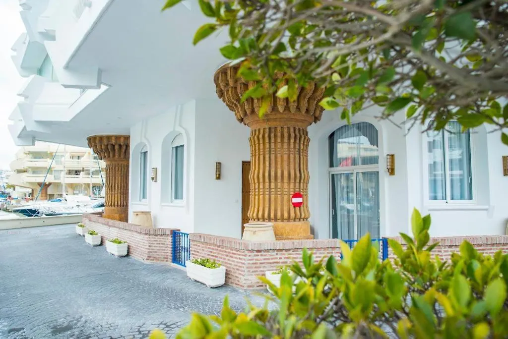 Modern And Luxury 2 Bedroom Apartment On Island In The Marina Harbour Benalmadena