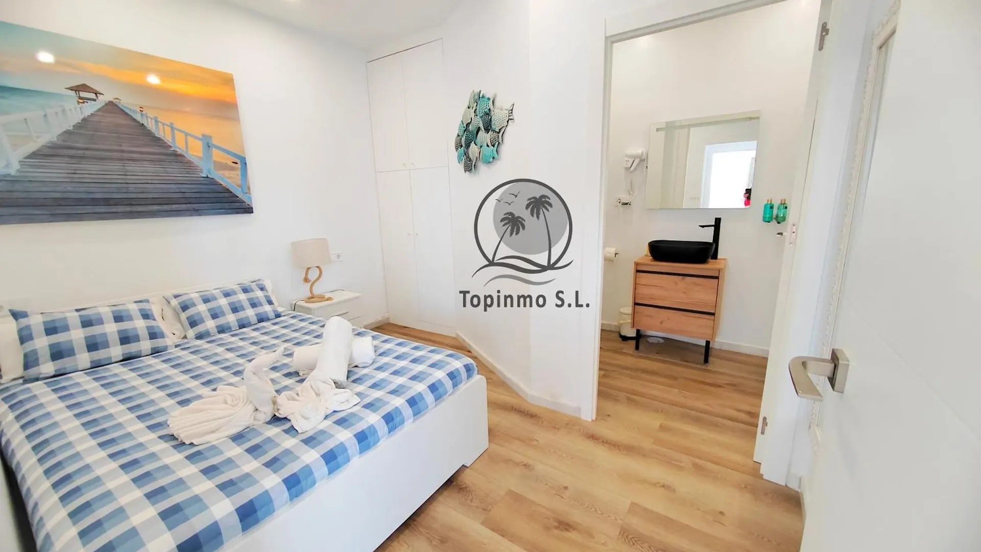 Modern And Luxury 2 Bedroom Apartment On Island In The Marina Harbour Benalmadena 0*,  Spain