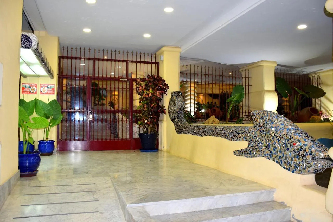 Modern And Luxury 2 Bedroom Apartment On Island In The Marina Harbour Benalmádena 0*,  Ισπανία