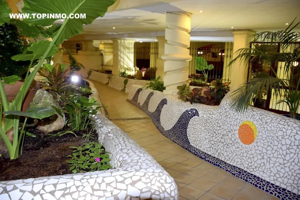 Modern And Luxury 2 Bedroom Apartment On Island In The Marina Harbour Benalmádena 0*,